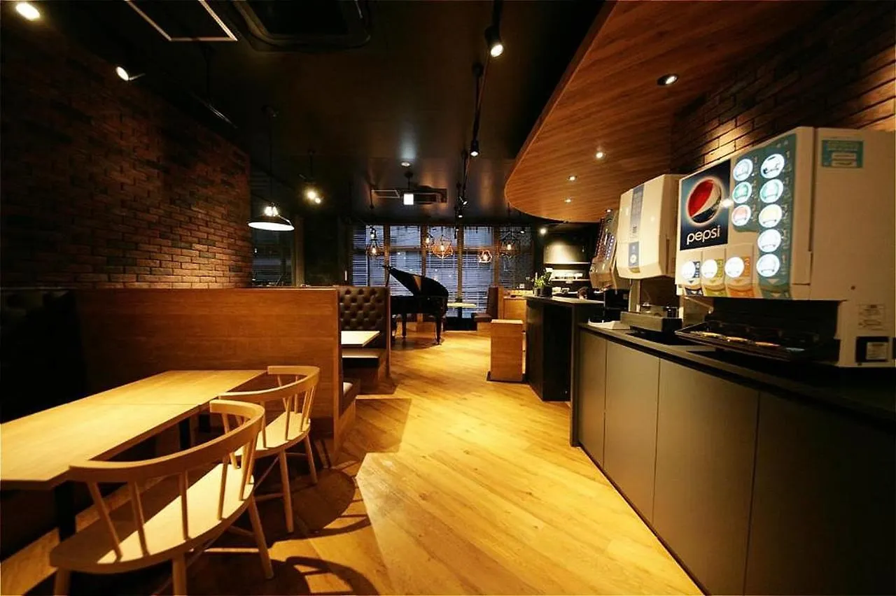 Goom Hakata Bayside Aparthotel Fukuoka